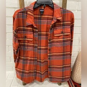 Patagonia Women’s Flannel Size Small
